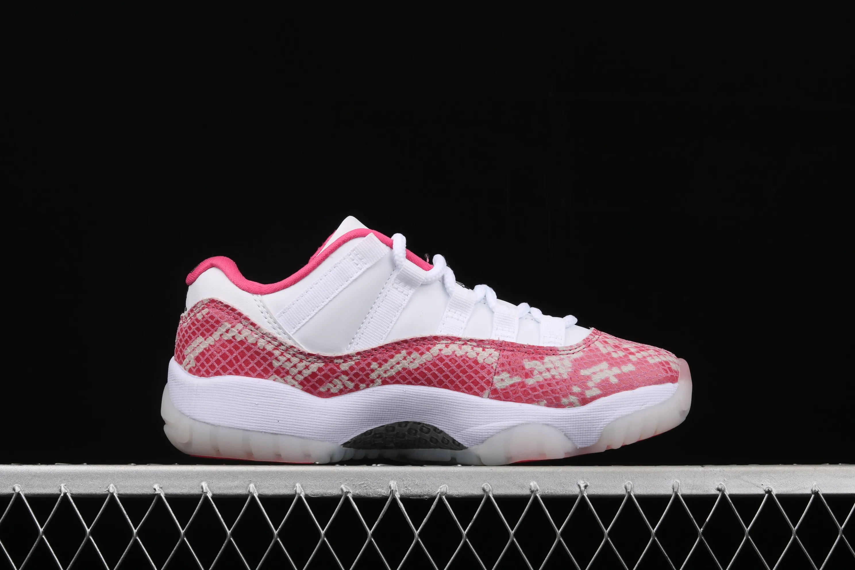 All categories Air Jordan Jordan series basketball shoes Air Jordan 11 X version Air Jordan 11 Low Retro "Snakeskin" AJ11 Joe 11 pink snake pattern AH7860-106